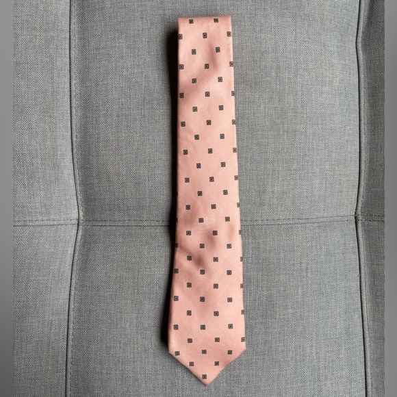 Christian Dior Vintage Pink Patterned Tie - Picture 6 of 9